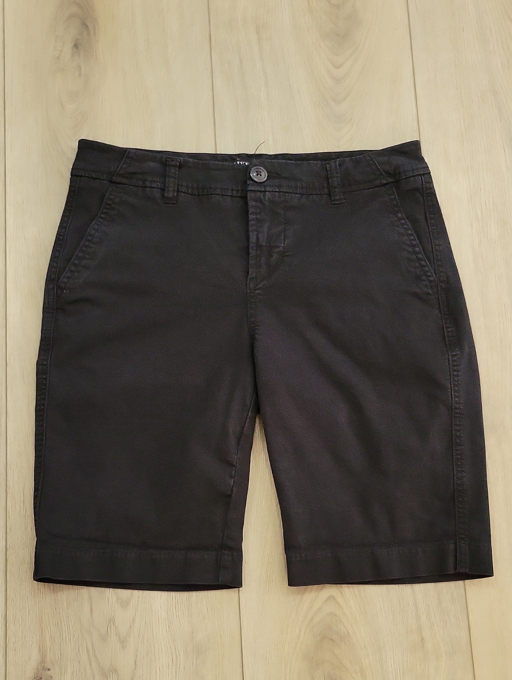 Liverpool Women's Black Bermuda Shorts